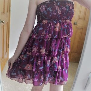 AMERICAN EAGLE PURPLE FLORAL RUFFLE DRESS
